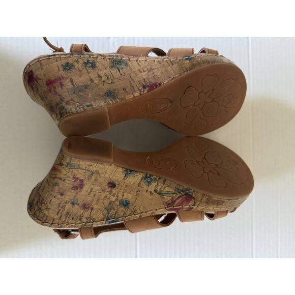 BOC Sandals Women's Tan Strappy Concept Floral Cork Wedge Slingback Heel Sz 9 - Picture 8 of 9